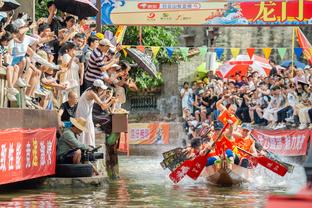 埃芬博格：欧冠半决赛这个级别没有热门球队 拜仁始终是支强队