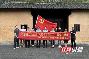 凯恩本场对阵斯图加特数据：2进球1错失重要机会，评分8.2